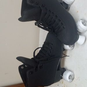 Skates